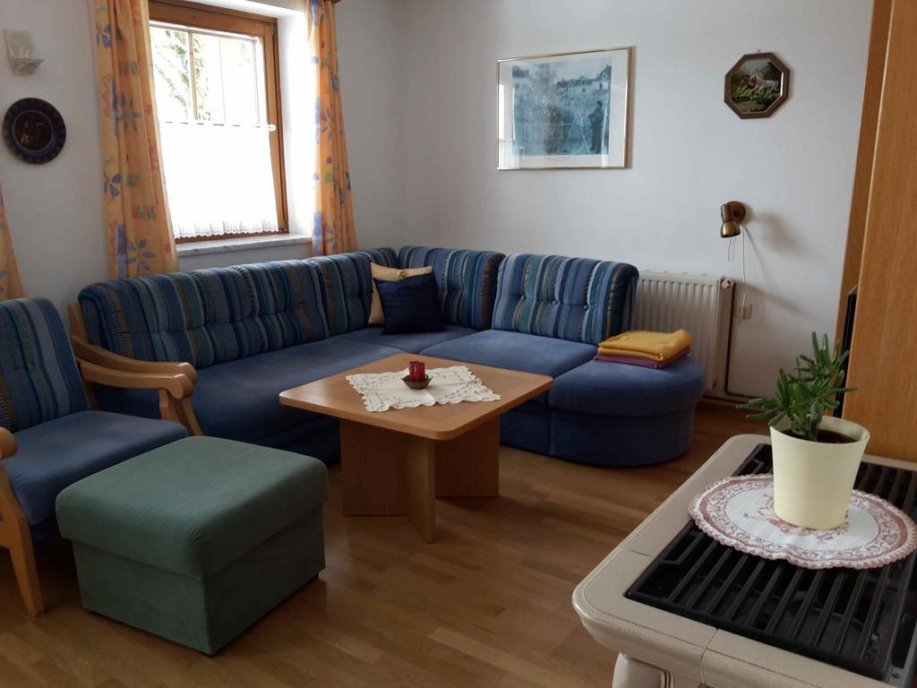 Apartamento Ferienhaus Warmuth Sankt Stefan an der Gail Habitación foto